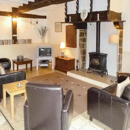 Holiday Le Vieux H-855 Hébergement de vacances Savigny-le-Vieux
